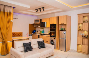 VINEWOOD SUITE+GYM, RHODABODE APT, NILE